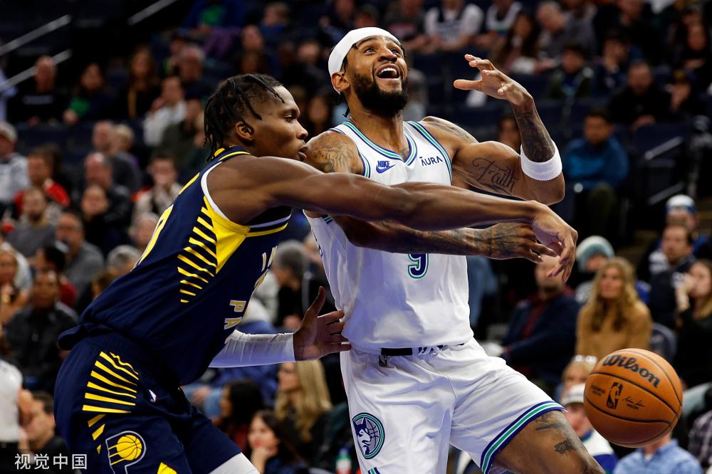 地依赖于 地依赖于